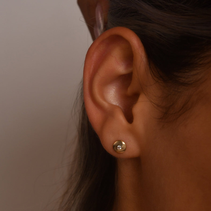 14ct Gold Round Stud Earrings | Dainty Cubic Zirconia Dot Studs | Kolié - Kolié Fine Jewellery
