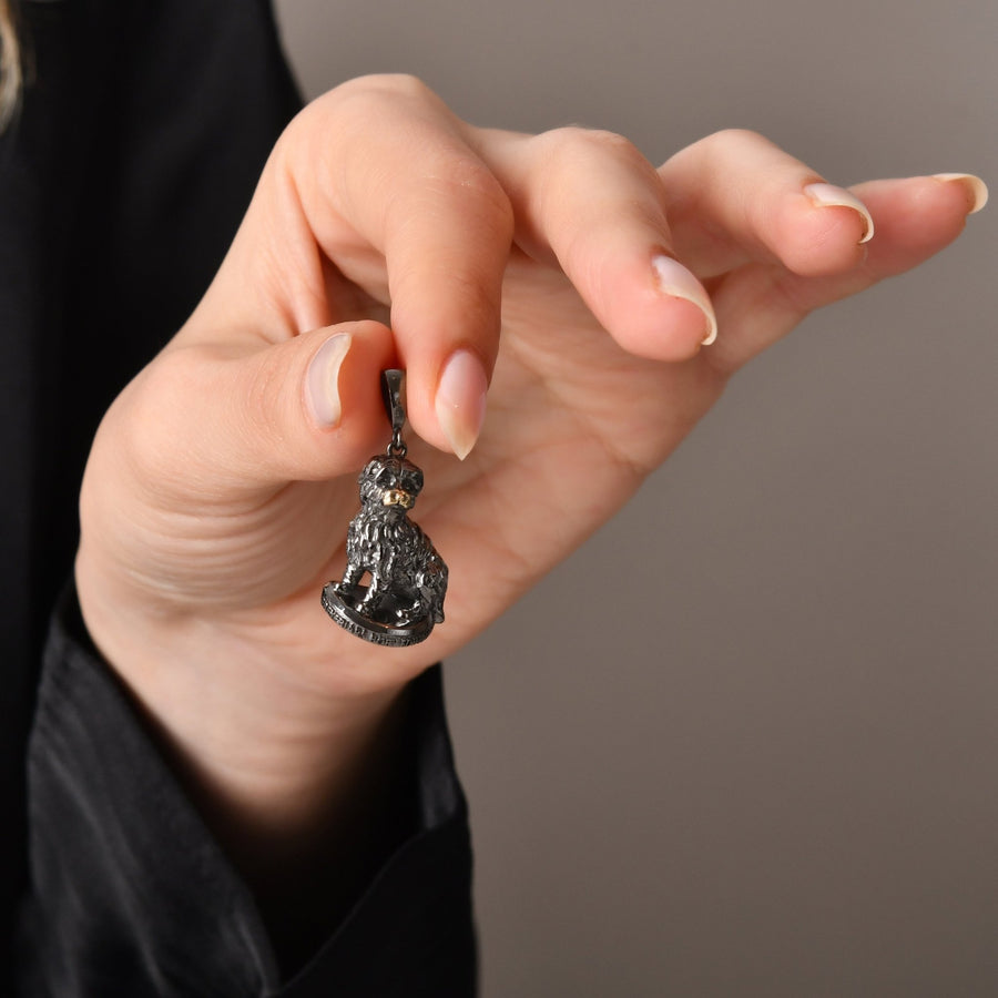 9ct Gold Greyfriars Bobby Pendant – Edinburgh’s Loyal Dog by Kolié Fine Jewellery - Kolié