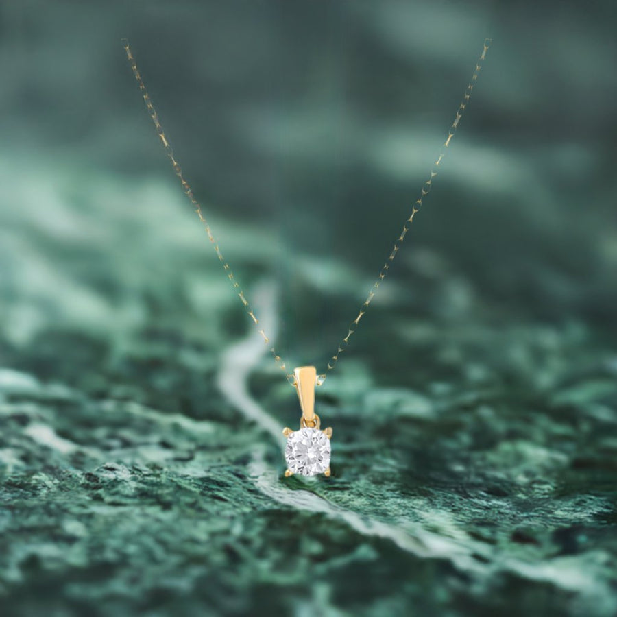 Kolié 9ct Yellow Gold Classic Zirconia Pendant - Timeless Brilliance - Pendant Only - Kolié