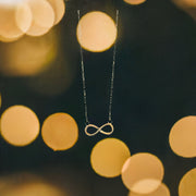 Kolié Infinity Necklace Gold - Forever Chic - Kolié