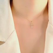 9ct Gold Cross Pendant Necklace
